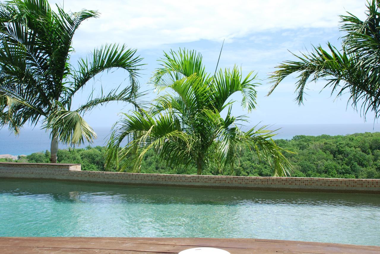 Luxury Villa Sleeps 6, Beach Access, Монтего Бей Екстериор снимка