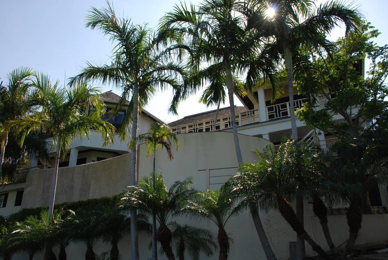 Luxury Villa Sleeps 6, Beach Access, Монтего Бей Екстериор снимка